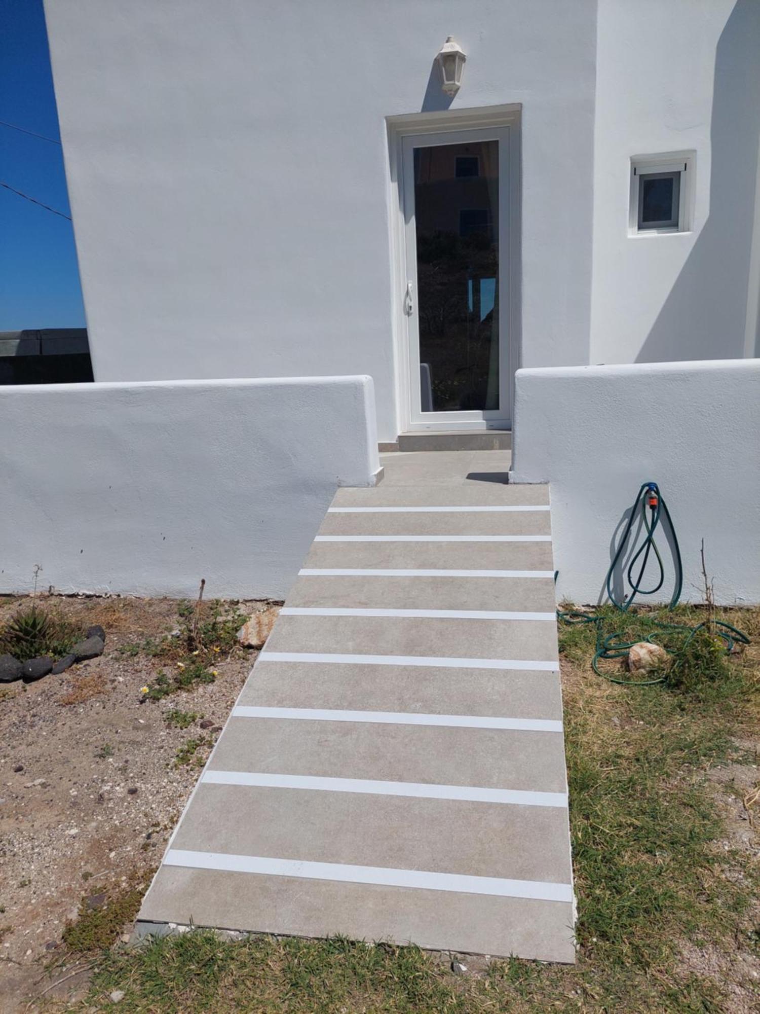 Peaceful Seafront Retreat In Santorini -Sonus Mare Beach Houses Βούρβουλος Εξωτερικό φωτογραφία